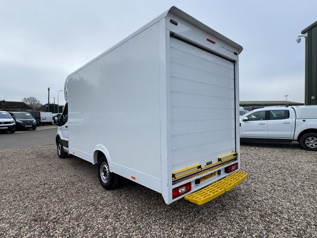 Ford Transit Luton Low Loader LWB L3 Trend Low Floor 350 EURO 6 SELECT 12
