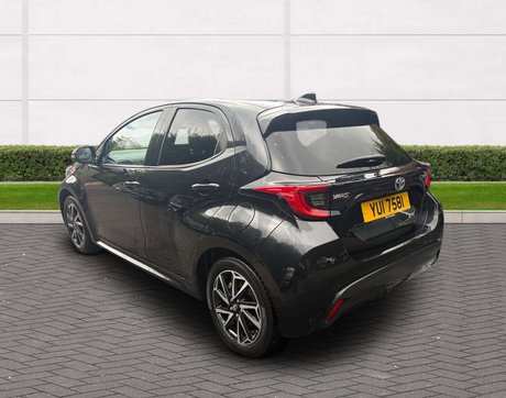 Toyota Yaris 1.5 Yaris Design HEV CVT 5dr 6