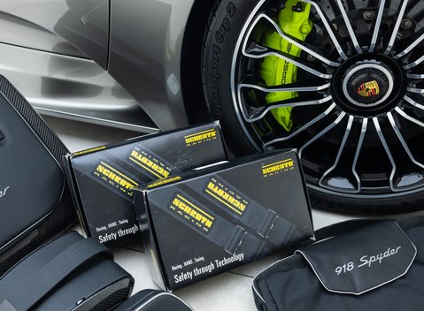 Porsche 918 Spyder 56