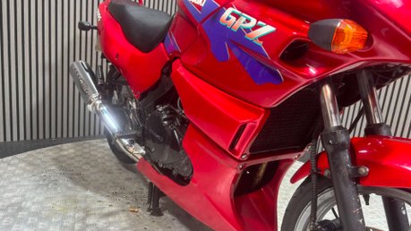 Kawasaki GPZ 1996 28K PROJECT BIKE SPARES OR REPAIR 500CC TWIN 10
