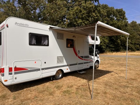 Ford Transit DETHLEFFS FORTERO A 6915 6 BERTH MOTORHOME 11