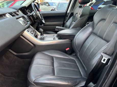 Land Rover Range Rover Sport SDV6 HSE DYNAMIC 8