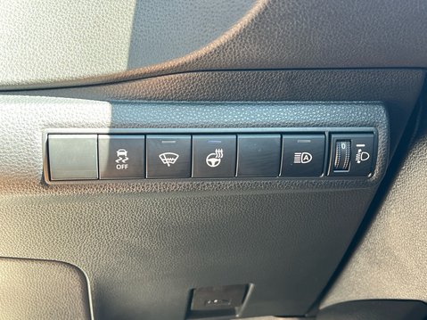 Suzuki Swace MOTION 35