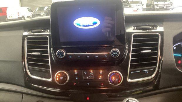 Ford Transit Custom LWB L2H2 High Roof Limited 300 Air Con Alloys Sensors EURO 6 NO VAT 11