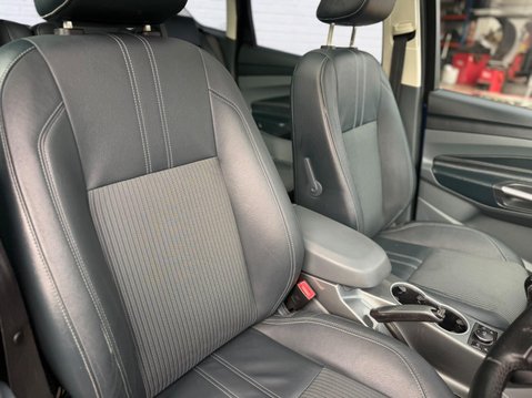 Ford C-Max 1.6 TDCi Titanium X Euro 5 5dr 10