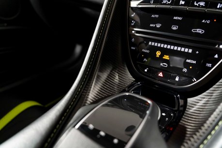 Aston Martin DB11 AMR V12. FULL ASH. H & C SEATS. CARBON FIBRE INTERIOR PACK. FRONT END PPF. 40