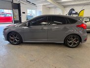 Ford Focus 2.0T EcoBoost ST-3 Hatchback 5dr Petrol Manual Euro 6 (s/s) (250 ps) 5