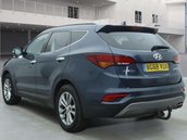 Hyundai SANTA FE 2.2 Santa Fe Premium Blue Drive CRDi 4WD 5dr 3