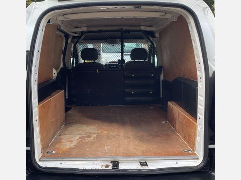 Peugeot Partner 1.6 HDi 850 S Panel Van 4dr Diesel Manual L1 (132 g/km, 90 bhp) 14