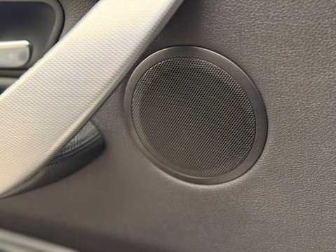 BMW 3 Series 3.0 330d M Sport Touring 5dr Diesel Auto Euro 5 (s/s) (258 ps) 73