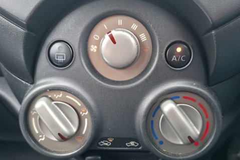 Nissan MICRA 1.2 ACENTA AUTOMATIC WITH JUST 40000 MILES! FULL SERVICE HISTORY! SAT NAV! 18