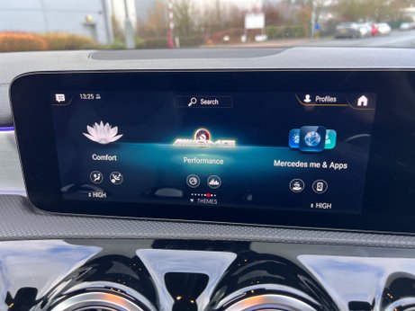 Mercedes-Benz A Class 2.0 A35 AMG (Premium Plus) 7G-DCT 4MATIC Euro 6 (s/s) 5dr 43