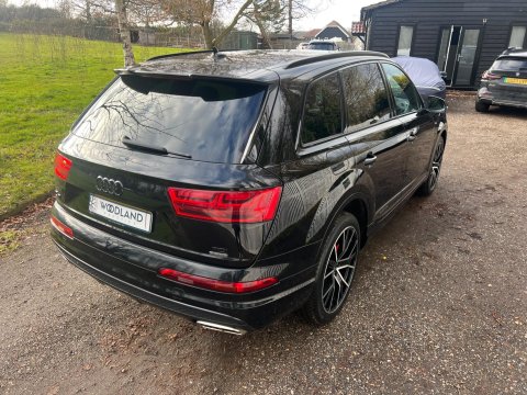 Audi Q7 TDI QUATTRO S LINE 30