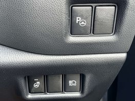 Toyota C-HR 2.0 C-HR Excel HEV CVT 5dr 61