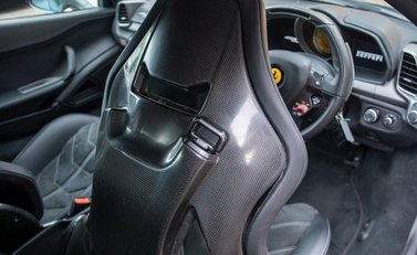 Ferrari 458 Italia 13