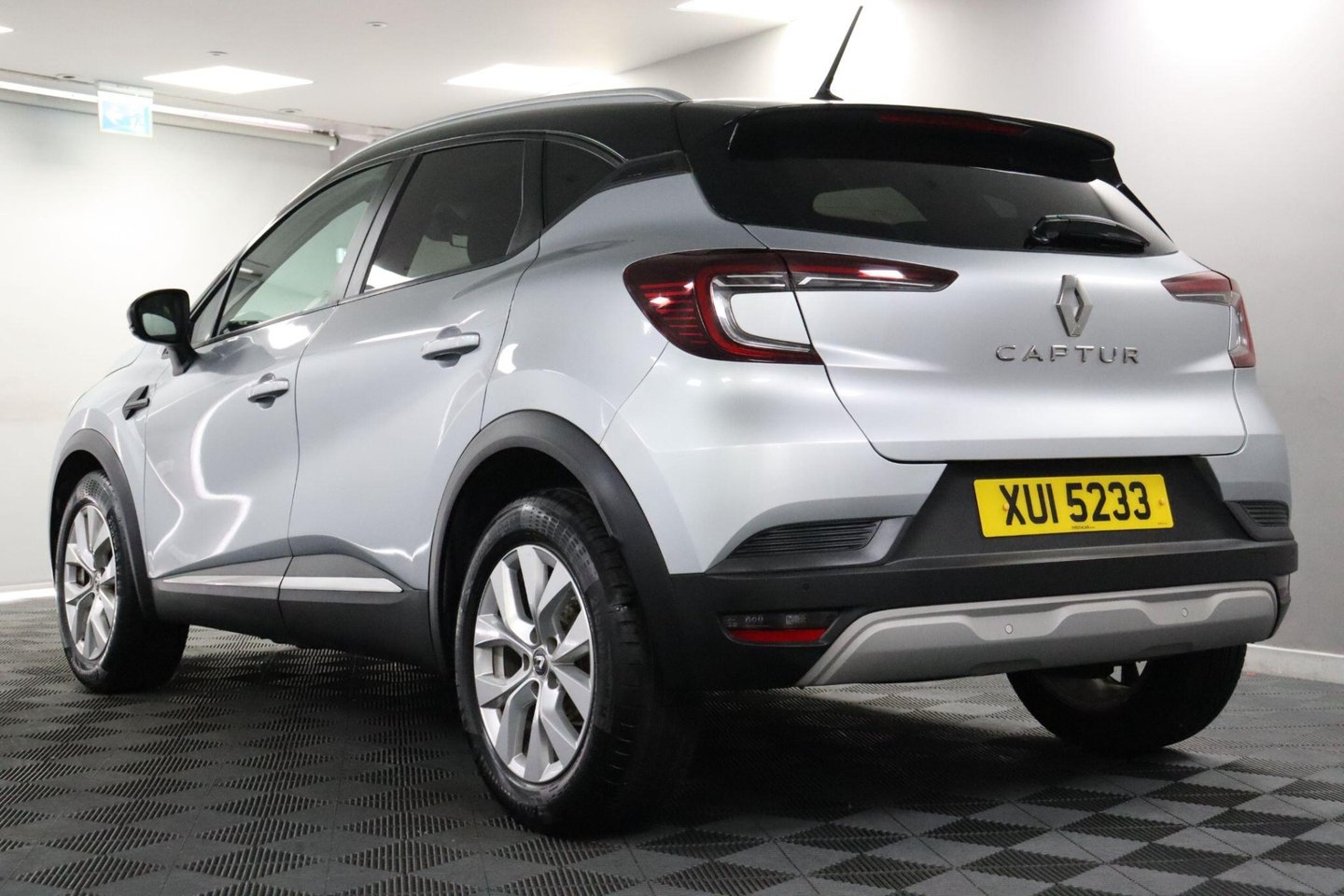 2021 Renault Captur — image 23