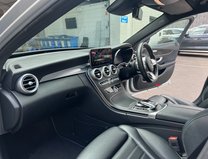Mercedes-Benz C Class 2.0 C300d AMG Line (Premium) Saloon 4dr Diesel G-Tronic+ Euro 6 (s/s) (245 17