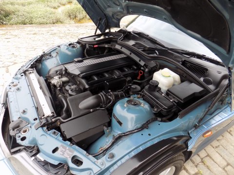 BMW Z3 (E46) 2.2i Roadster 42