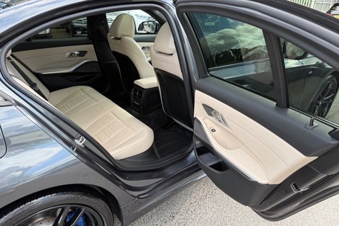 BMW 3 Series 330E M SPORT - OYSTER LEATHER -PRO & TECH PACKS - H/K -HUD - SUNROOF 34