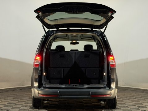 Ford Galaxy TITANIUM X TDCI 8