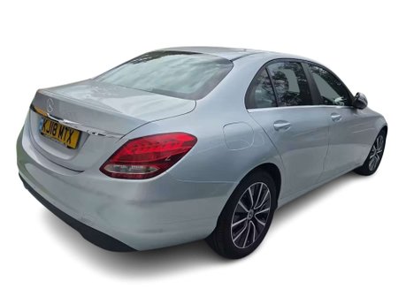 Mercedes-Benz C Class 2.0 C220d SE Saloon 4dr Diesel G-Tronic+ Euro 6 (s/s) (194 ps) 3