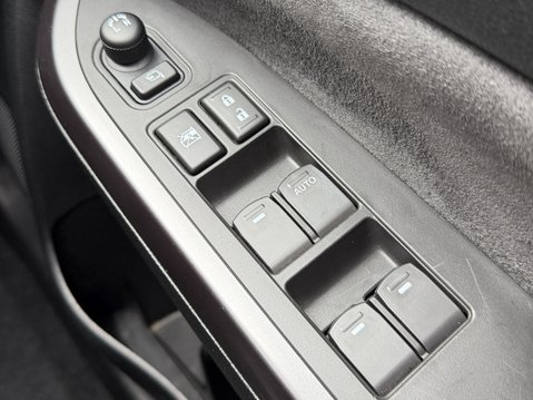 Suzuki Vitara 1.4 Boosterjet 48V Hybrid SZ5 5dr 38