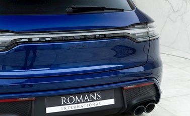 Porsche Macan GTS 24