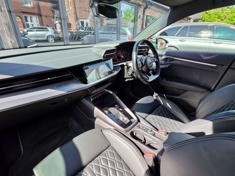 Audi S3 2.0 S3 Sportback TFSI Quattro Semi-Auto 4WD 5dr 2