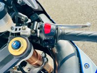 Suzuki GSX-R GSXR 1000 K1 13