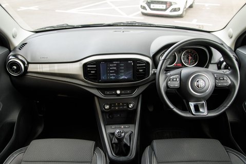 MG MG3 EXCLUSIVE NAV VTI-TECH 3