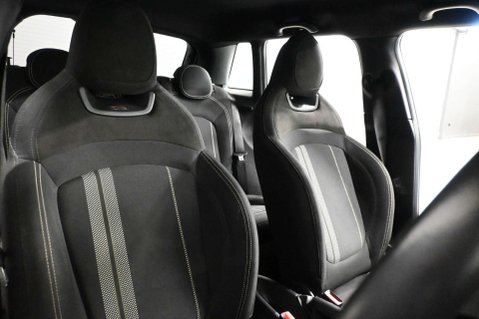 Mini Hatch 1.5 Cooper Sport Auto 5dr 31