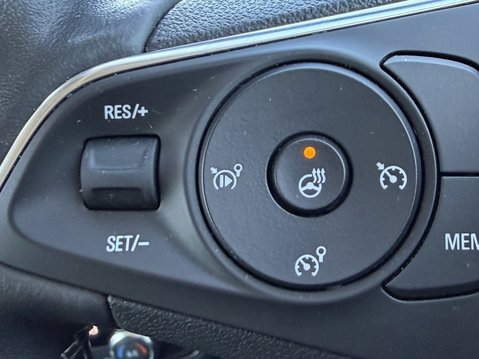 Vauxhall Crossland 1.2 Turbo Ultimate 5dr 29