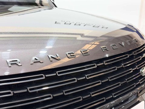 Land Rover Range Rover 4.4 P530 V8 First Edition SUV 5dr Petrol Auto 4WD Euro 6 (s/s) (530 ps) 43