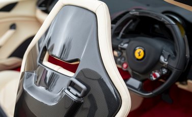 Ferrari 488 Spider 15