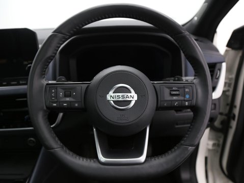 Nissan Qashqai 1.3 DIG-T MHEV Tekna+ XTRON Euro 6 (s/s) 5dr 10