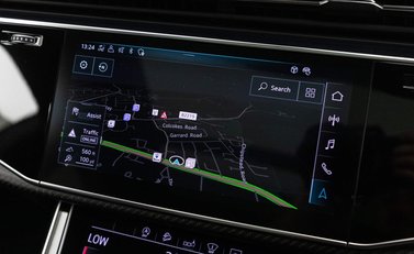 Audi RS Q8 Vorsprung 15