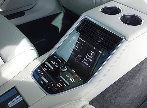 Porsche Panamera Turbo S E-Hybrid 22