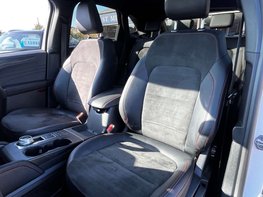 Ford Kuga 2.5 Kuga ST-Line X Phev CVT 5dr 67