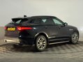 Jaguar F-Pace R-SPORT AWD 6