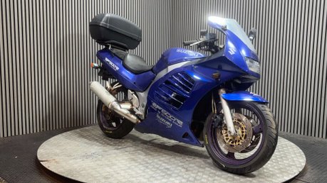 Suzuki RF 1994 RUNNING PROJECT BIKE CLASSIC SPARES OR REPAIR 600CC 2