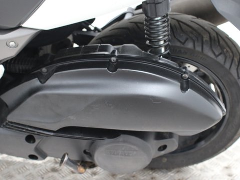 Yamaha Nmax 125 GPD125-A ABS 19