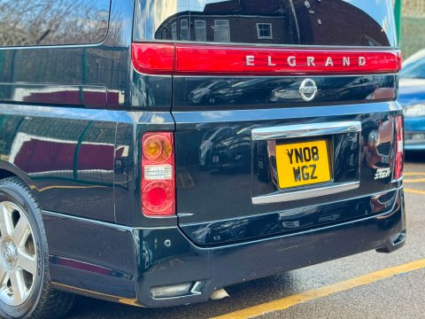 Nissan Elgrand 3.5 V6 HIGHWAY STAR+HIGH SPEC+GENUINE MILES+CARVX 43