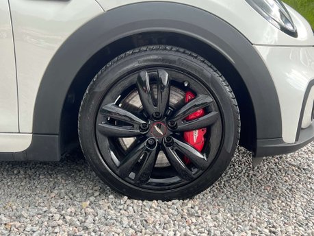 Mini Hatch 2.0 John Cooper Works Auto 3dr 14