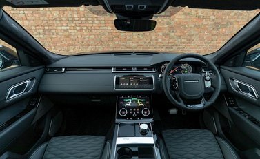 Land Rover Range Rover Velar SVAutobiography Dynamic 18