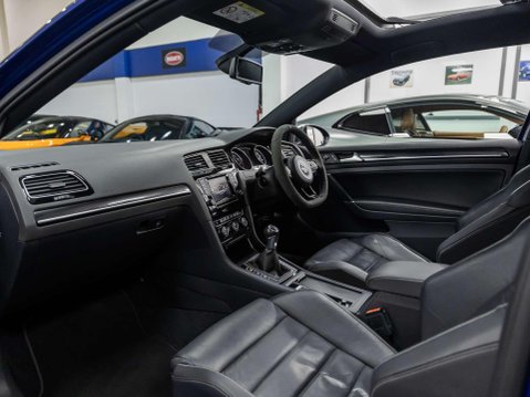 Volkswagen Golf 2.0 TSI BlueMotion Tech R Hatchback 3dr Petrol Manual 4Motion Euro 6 (s/s) 6