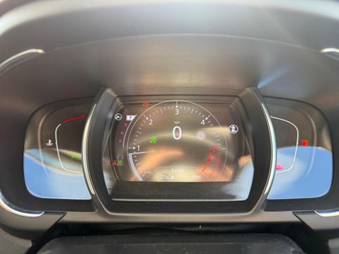 Renault Grand Scenic 1.7 Blue dCi Iconic EDC Euro 6 (s/s) 5dr 9