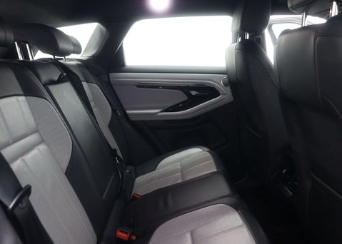 Land Rover Range Rover Evoque 1.5 Range Rover Evoque R-Dynamic HSE P300e Auto 4WD 5dr 58