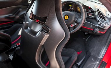 Ferrari 488 Pista 13