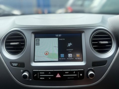 Hyundai i10 1.0 Play Euro 6 5dr 28