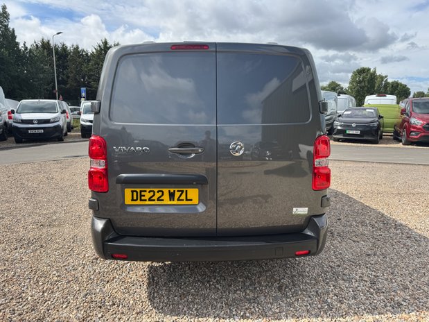 Vauxhall Vivaro Crew Cab AUTO LWB L2H1 Low Roof 3100 Elite Air Con Alloys Sensors Cam Nav E 8